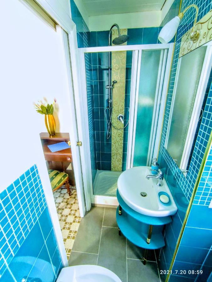 Napoli Naif Bed and Breakfast Buitenkant foto
