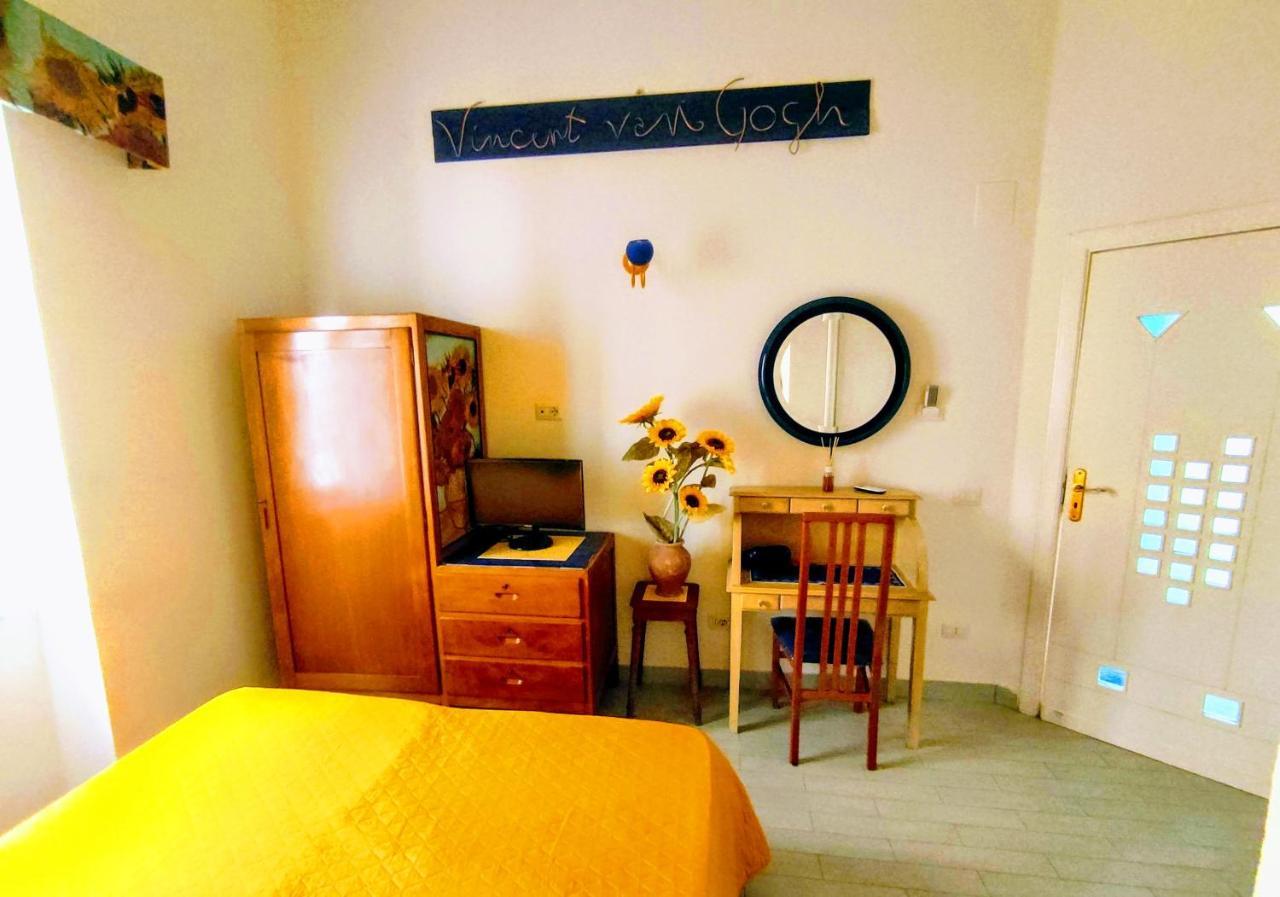 Napoli Naif Bed and Breakfast Buitenkant foto