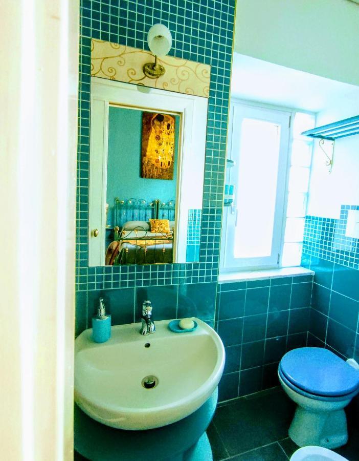 Napoli Naif Bed and Breakfast Buitenkant foto