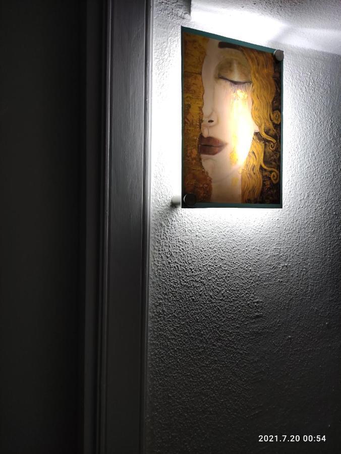 Napoli Naif Bed and Breakfast Buitenkant foto