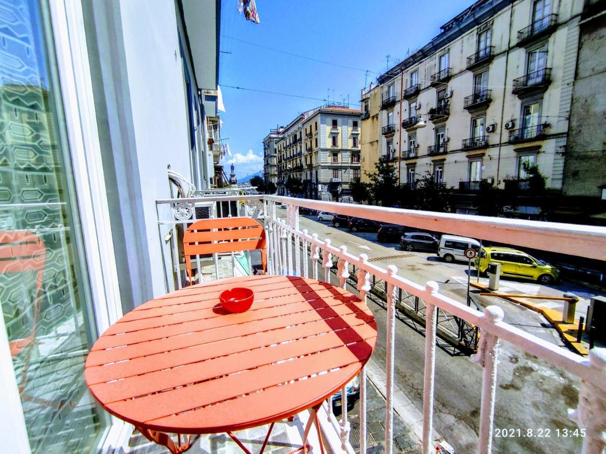 Napoli Naif Bed and Breakfast Buitenkant foto