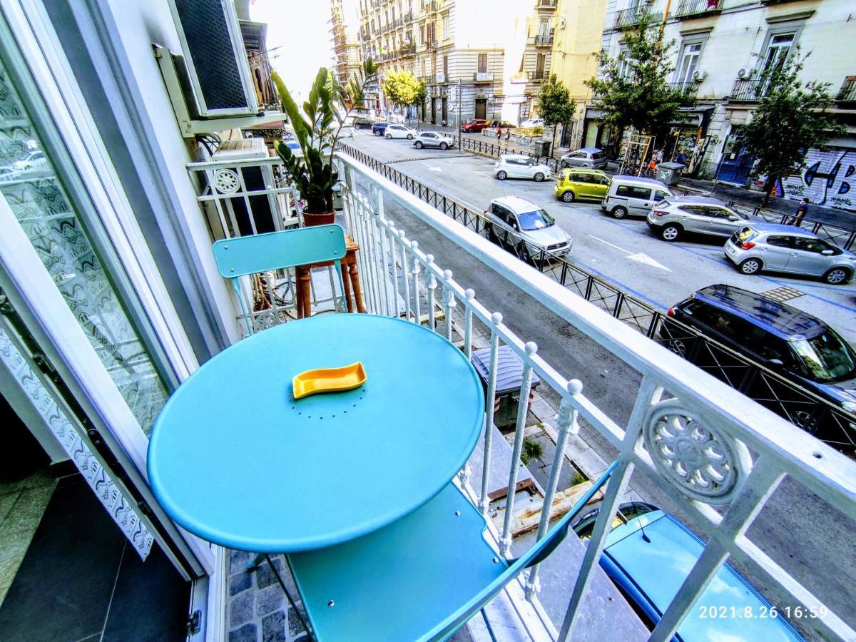 Napoli Naif Bed and Breakfast Buitenkant foto