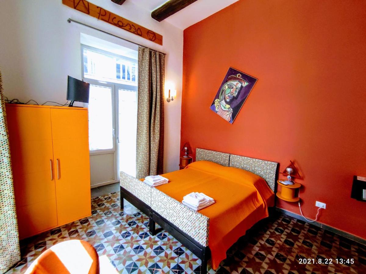Napoli Naif Bed and Breakfast Buitenkant foto