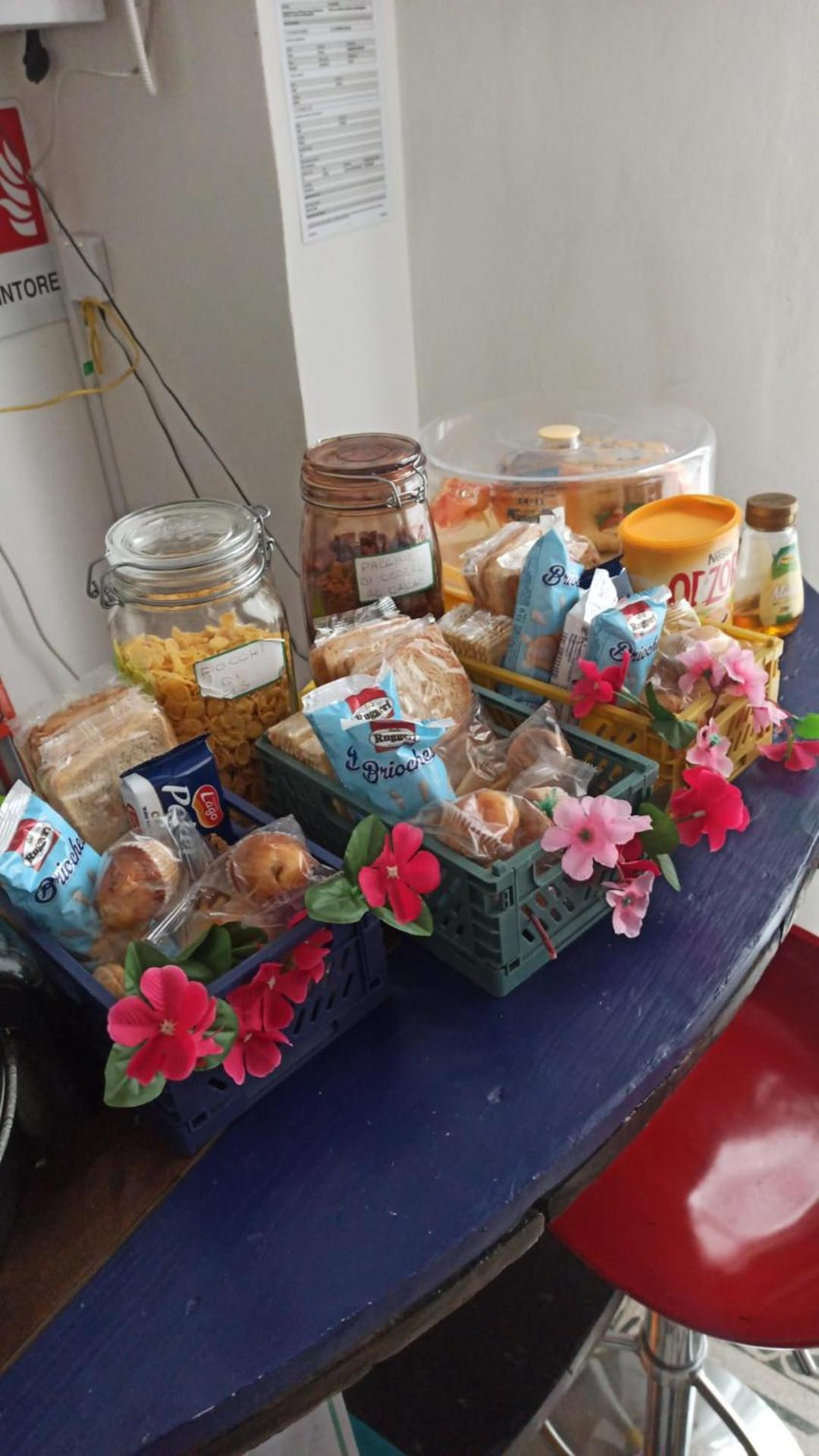 Napoli Naif Bed and Breakfast Buitenkant foto